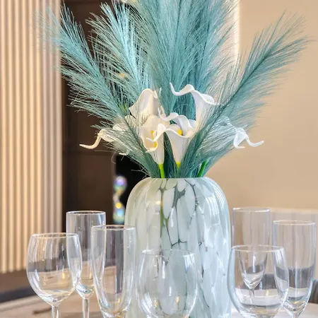 Terracotta Votre F2 Renove Avec Ascenseur Proche Cathedrale Apartament *