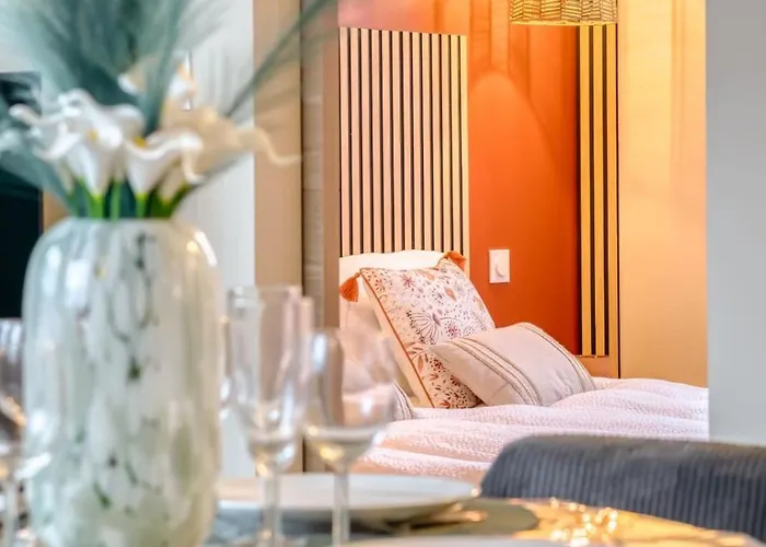 Terracotta Votre F2 Renove Avec Ascenseur Proche Cathedrale Apartmán